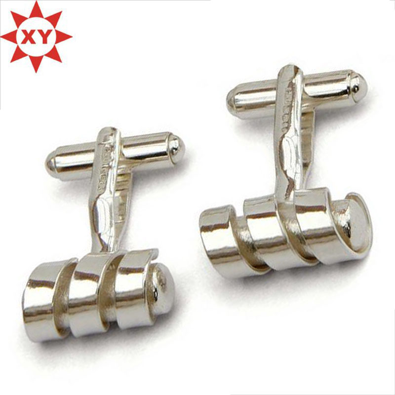 Making Suits for Gentlemen Cufflink Tie Clips Manufacturer